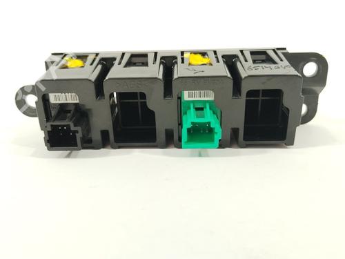 Switch NISSAN JUKE (F15) 1.6 DIG-T NISMO RS | BP27870446I30 
