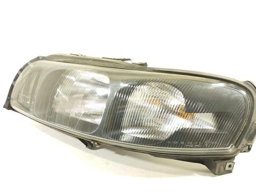 Left headlight VOLVO S60 I (384) 2.4 D | BP38873042C28 - Image 3