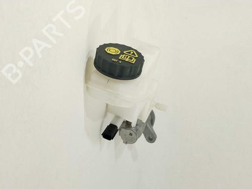 Used Brake master cylinder Brake master cylinder 37444536 37444536