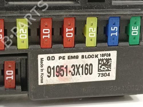 Fuse box HYUNDAI i30 (GD)  | BP17449202E1 