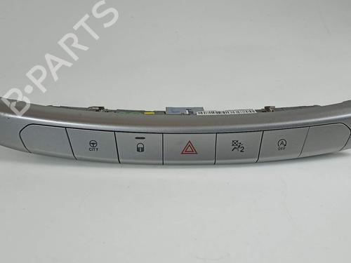 Used Switch Switch 10627195 10627195