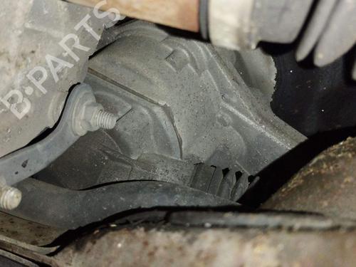 Used Steering rack Steering rack 37260457 37260457