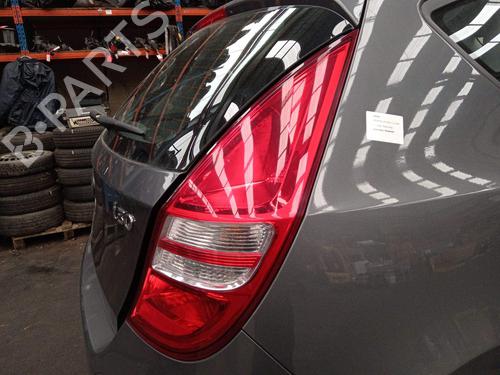 Right taillight HYUNDAI i30 (FD) 1.4 | BP37173081C35 - Image 2