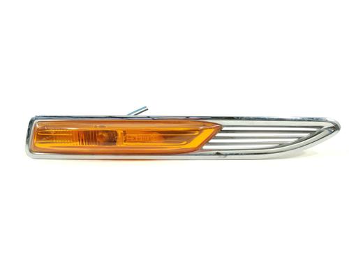 Używane Kierunkowskaz boczny prawy FORD MONDEO IV (BA7) 2.0 TDCi (140 hp) 29811384