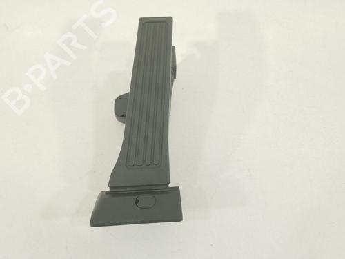 Used Pedal Pedal 37758009 37758009