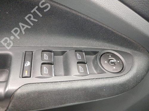 Used Left front window switch Left front window switch 37605699 37605699