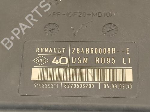 Fuse box RENAULT MEGANE III Hatchback (BZ0/1_, B3_)  | BP13358612E1 