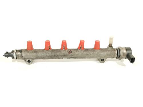 Used Injection rail Injection rail 32232667 32232667