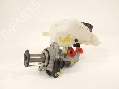 Used Brake master cylinder Brake master cylinder 18242707 18242707