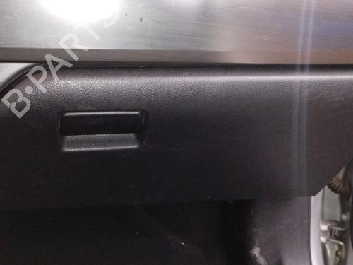 Used Glove box Glove box TOYOTA AURIS (_E18_) 1.4 D-4D (NDE180_, NDE180R) (90 hp) 36412031 36412031