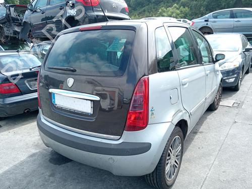 Headlight switch LANCIA MUSA (350_) 1.9 D Multijet (350.AXC1A) | BP31756233I24 