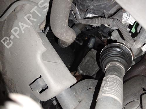 Used Right front driveshaft Right front driveshaft CITROËN C3 AIRCROSS II (2R_, 2C_) 1.5 BlueHDi 120 (2CYHXX) (120 hp) 36405648 36405648