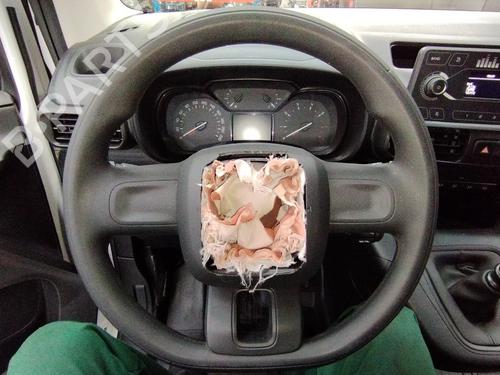 Used Steering wheel TOYOTA PROACE CITY Box Body/MPV (BPZ_) [2019-2025]  17490822