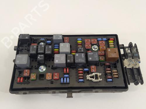 Used Fuse box OPEL INSIGNIA A Sports Tourer (G09) [2008-2017]  12254561