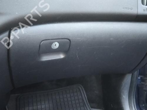 Used Glove box Glove box 19303740 19303740
