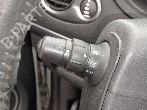 Used Headlight switch RENAULT CLIO III (BR0/1, CR0/1) 1.5 dCi (BR17, CR17) (86 hp) 31706712