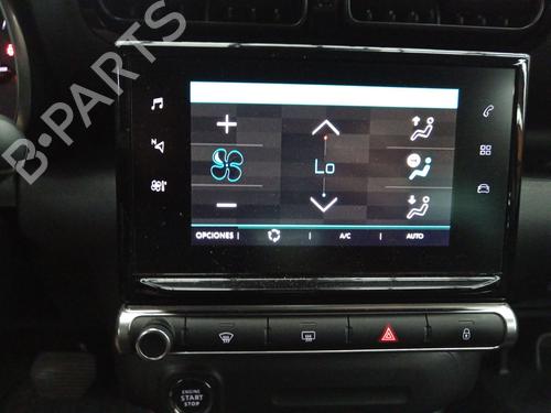 display-monitor-citroen-c3-aircross-ii-2r_-2c_-2017-36086202 main image