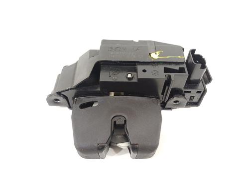 Used Tailgate lock CITROËN C4 III (BA_, BB_, BC_) 1.2 PureTech 130 (BAHNSA, BAHNSB) (130 hp) 24397702