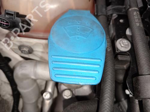 Used Windscreen washer tank Windscreen washer tank 38074080 38074080