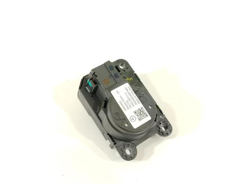 Used Electronic module OPEL CORSA F (P2JO) 1.2 (68) (101 hp) 31811344