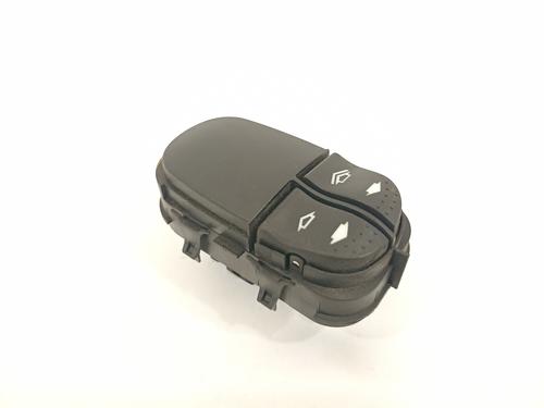Left front window switch FORD FOCUS I (DAW, DBW)  | BP13741133I27 