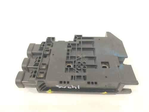 Fuse box RENAULT MEGANE III Hatchback (BZ0/1_, B3_) 1.6 16V Hi-Flex (BZ03) | BP26558466E1 - Image 6
