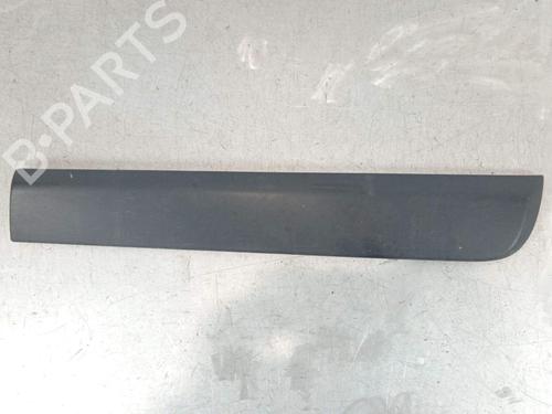 Used Door moulding trim Door moulding trim DACIA DOKKER Box Body/MPV 1.5 dCi 75 / Blue dCi 75 (FEJW, FEAH) (75 hp) 40458807 40458807