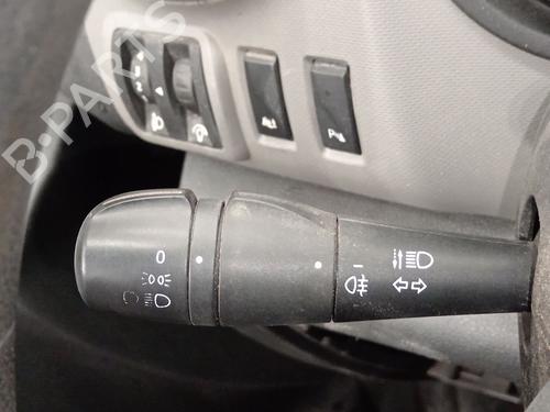 Used Headlight switch Headlight switch RENAULT TRAFIC III Van (FG_) 1.6 dCi 90 (FGME) (90 hp) 35786028 35786028