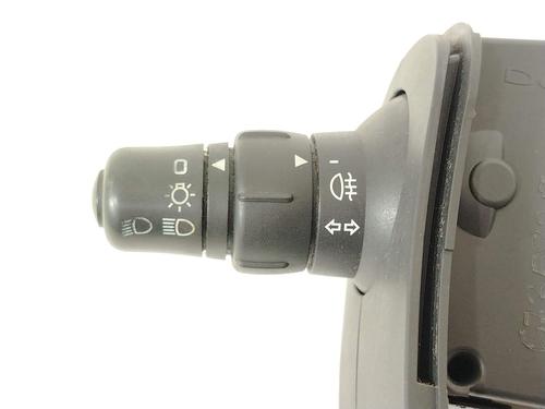 Headlight switch RENAULT CLIO III (BR0/1, CR0/1) 1.5 dCi (BR17, CR17) | BP36989297I24 - Image 2