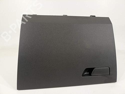 Used Glove box Glove box 16813856 16813856
