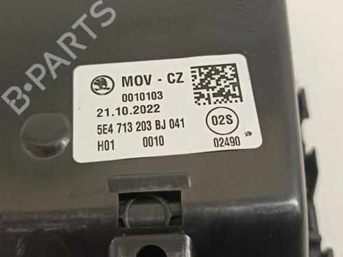 Gear lever SKODA OCTAVIA III Combi (5E5, 5E6)  | BP19662068M90 