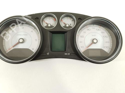 Used Instrument cluster Instrument cluster 19485710 19485710