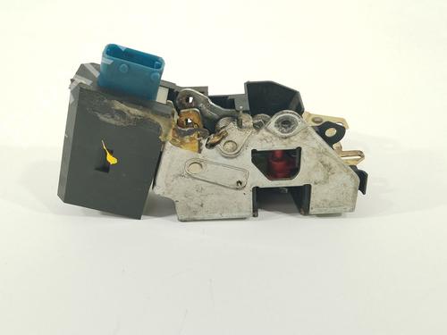 Rear left lock BMW 5 (E34) 520 i 24V | BP27573539C100 