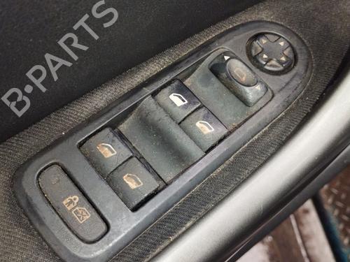 Used Left front window switch Left front window switch PEUGEOT 308 I (4A_, 4C_) 1.6 HDi (90 hp) 36014118 36014118