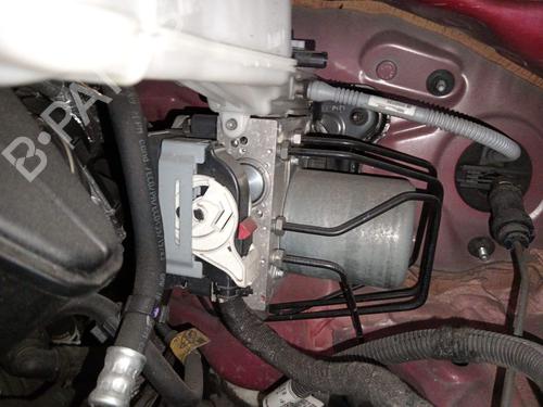 abs-pump-opel-astra-k-b16-2015-2016-2017-2018-2019-2020-2021-2022-36303189 main image