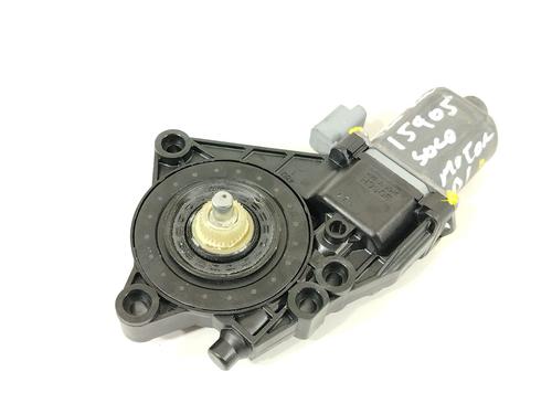 Used Left front window motor HYUNDAI i30 (GD) [2011-2026]  31828750