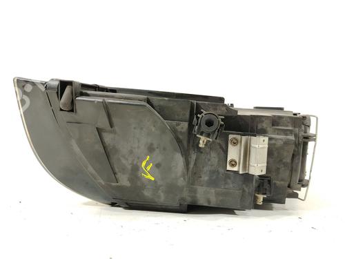 Left headlight VOLVO S40 II (544) 2.0 D | BP31194088C28