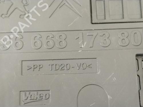 Fuse box CITROËN C4 II (NC_) 1.2 THP 130 (NCHNYM, NCHNYT) | BP33293017E1  - Image 7