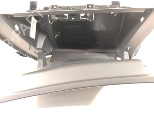 Guantera CITROËN C4 Picasso II 1.6 BlueHDi 120 | BP31968748C95 - Image 4