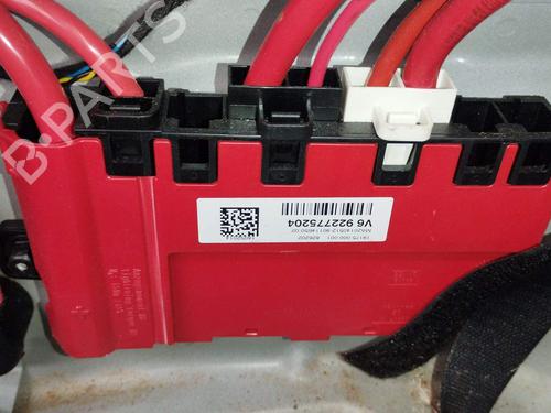 Used Fuse box Fuse box 36235487 36235487