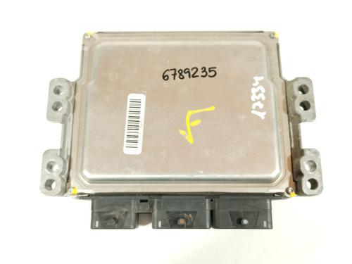 engine-control-unit-ecu-renault-megane-iii-hatchback-bz01_-b3_-2008-36277774 main image