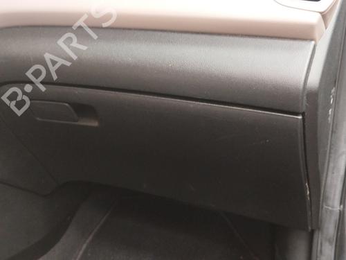 Used Glove box HYUNDAI i20 II (GB, IB) [2014-2021]  16798716