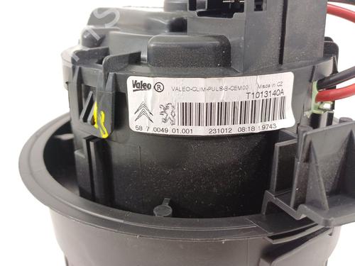 Heater blower motor PEUGEOT 208 I (CA_, CC_) 1.2 VTI 82 | BP29400167M62 
