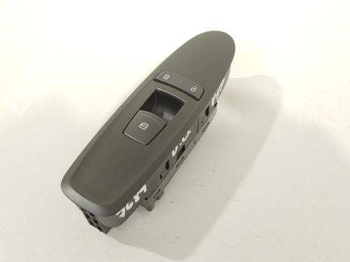 Used Right front window switch MERCEDES-BENZ X-CLASS (470) [2017-2020]  9999338