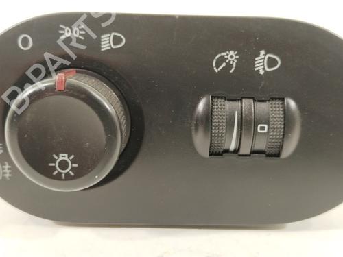 Used Headlight switch SEAT CORDOBA (6L2) [2002-2009]  1854148