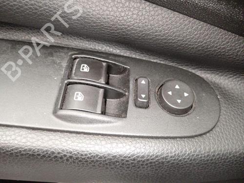Used Left front window switch Left front window switch 37533938 37533938