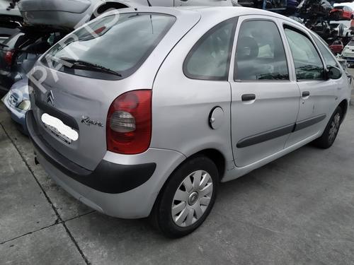 Left headlight CITROËN XSARA PICASSO (N68) 1.6 HDi | BP16011852C28 