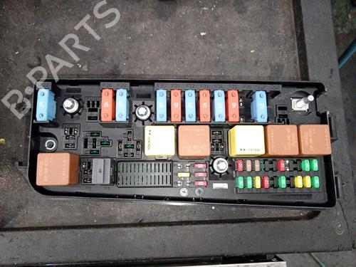 Used Fuse box Fuse box SAAB 9-3 (YS3F, E79, D79, D75) 1,8t (150 hp) 40198982 40198982