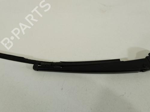 Used Rear windshield wiper arm Rear windshield wiper arm MERCEDES-BENZ GLA-CLASS (X156) GLA 200 CDI / d (156.908) (136 hp) 33240223 33240223