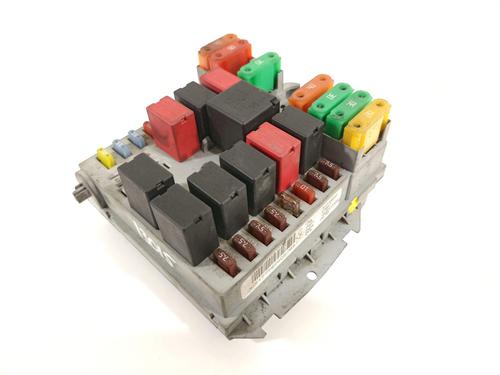 Used Fuse box Fuse box FIAT BRAVO II (198_) 1.4 (198AXA1B) (90 hp) 20324677 20324677